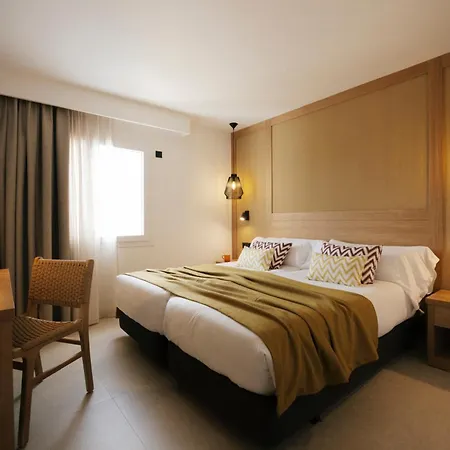 Caramelo Marina Calan Bosch - Adults Only Hotel Cala en Bosc Exterior photo