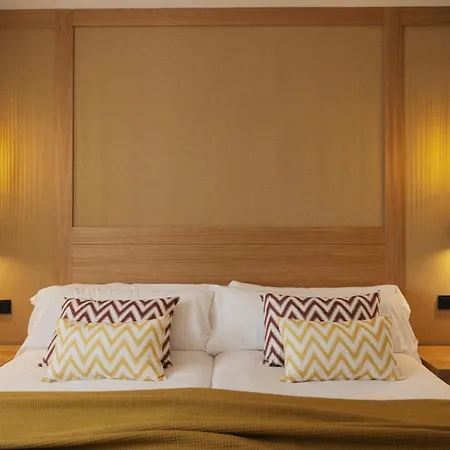 Caramelo Marina Calan Bosch - Adults Only Hotel Cala en Bosc Exterior photo