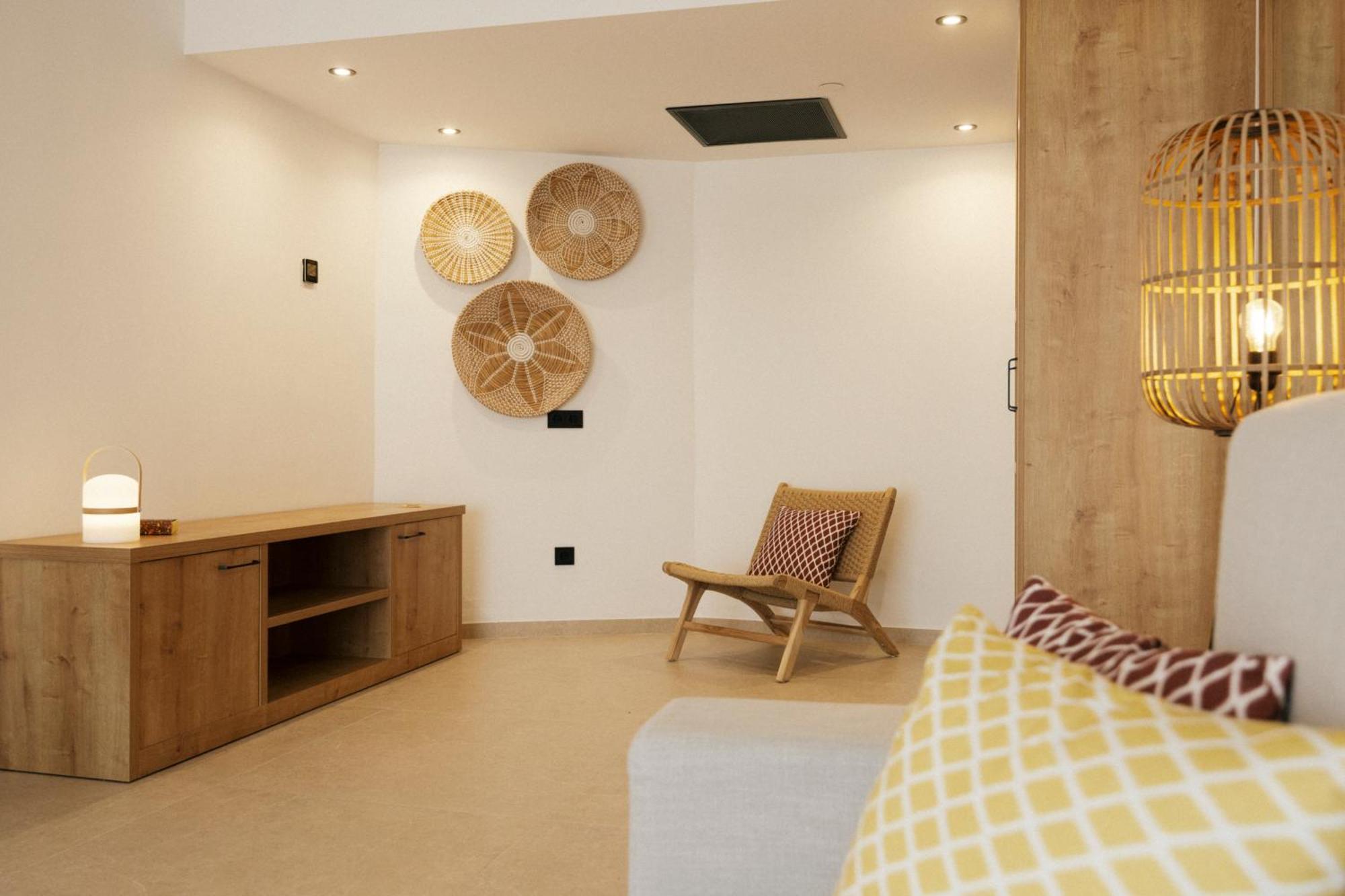Hotel Caramelo Marina Calan Bosch - Adults Only